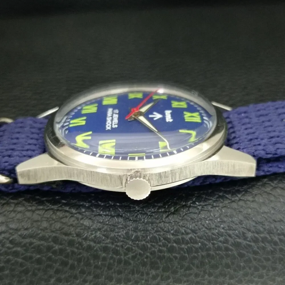 Vintage 1985 HMT Manual Wound Mens Silver Watch & Green accents